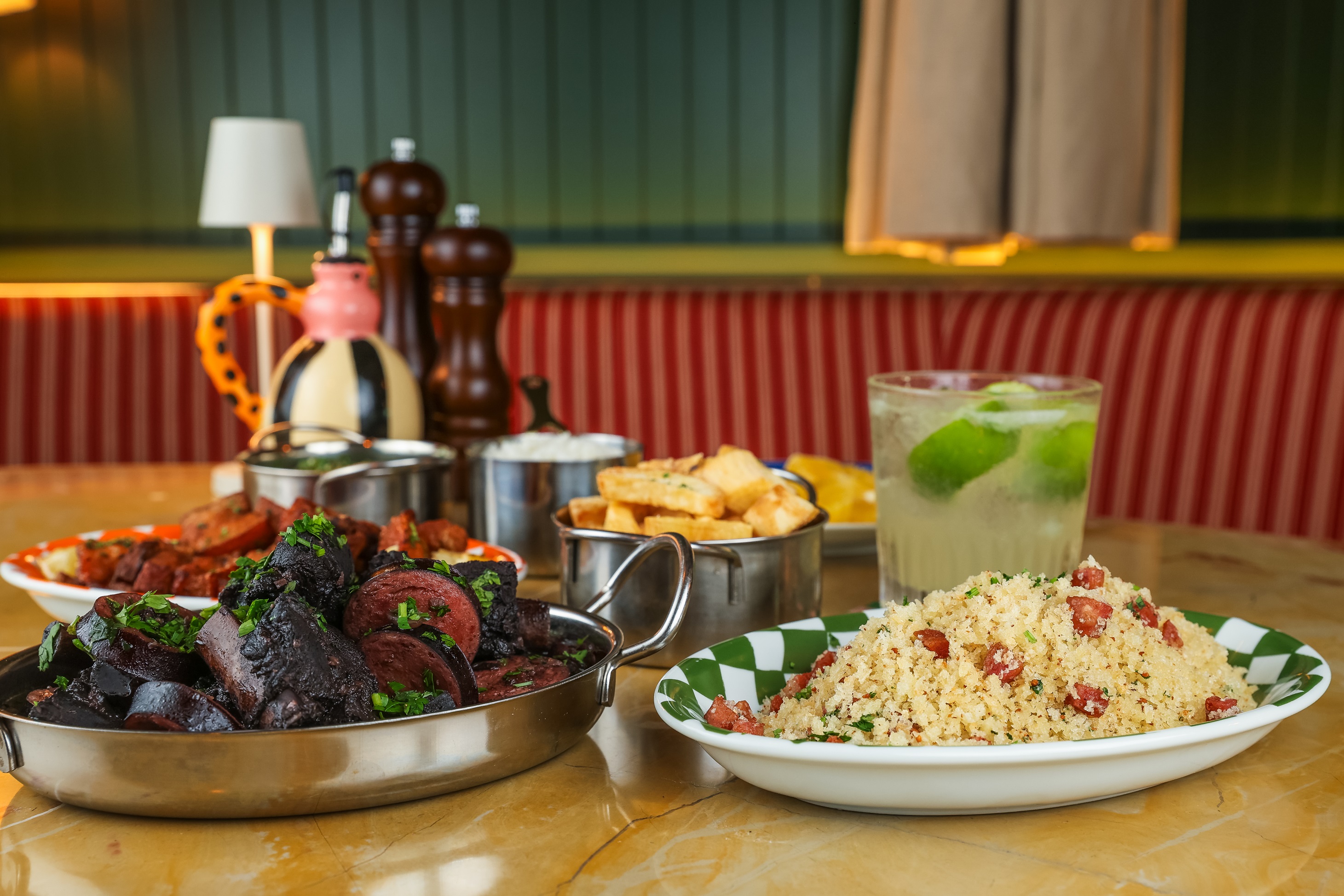 Feijoada Sabor Carioca no VillageMall reúne restaurantes da Barra até fevereiro