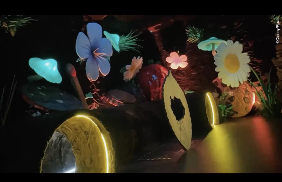 Sala Vida de Inseto com flores e cogumelos gigantes