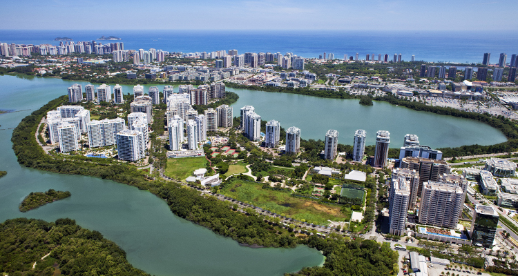 Orla da Barra da Tijuca — ciclovia e calçadão